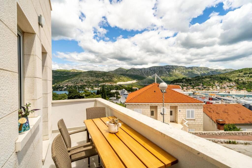 Villa Diana: Bayside View Beauty - A Romantic Home Dubrovnik Eksteriør billede